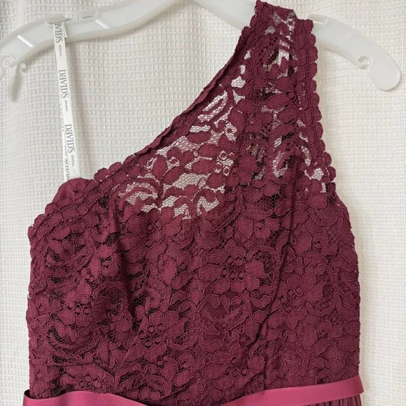 Formal Wine Lace Top One-Shoulder Gown Size 8 NWT BEAT THE FORMAL RUSH 👠🎩 - Picture 3 of 4